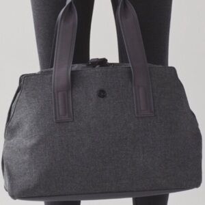 lululemon athletica go getter bag